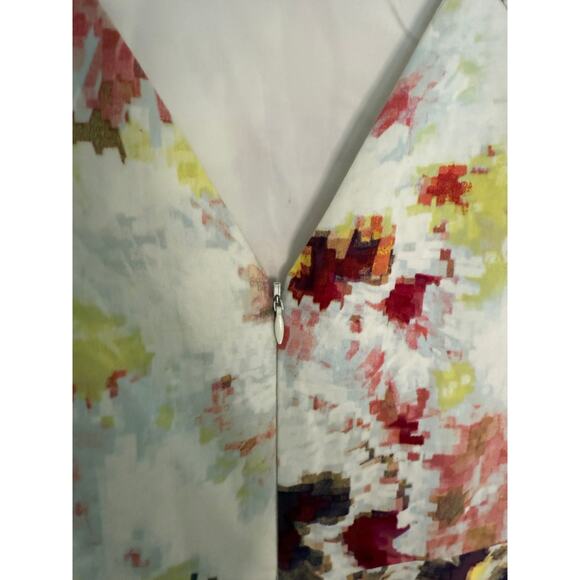 Hunter Bell NY Abstract Floral Pleated Dress Sz 8 Fit & Flare Open Back 38” Long - Picture 5 of 9